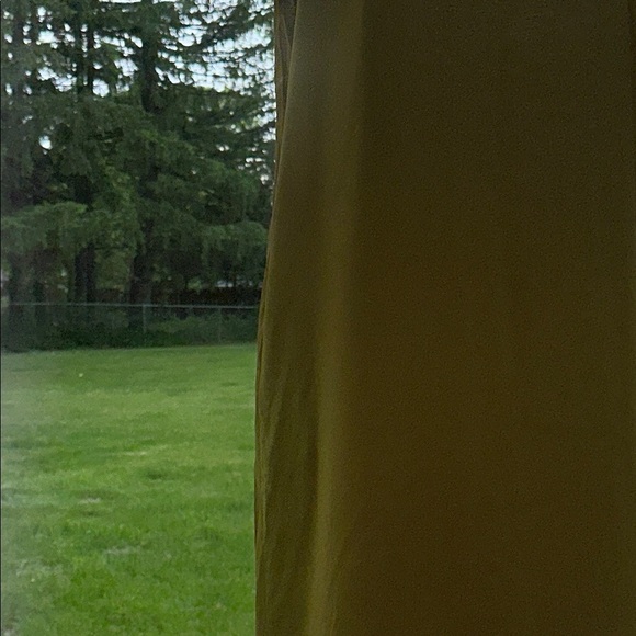 DKNY Donna Karen NY Gold 94% Silk Sheath Midi Dress Short Sleeve Women’s Small - Picture 4 of 16